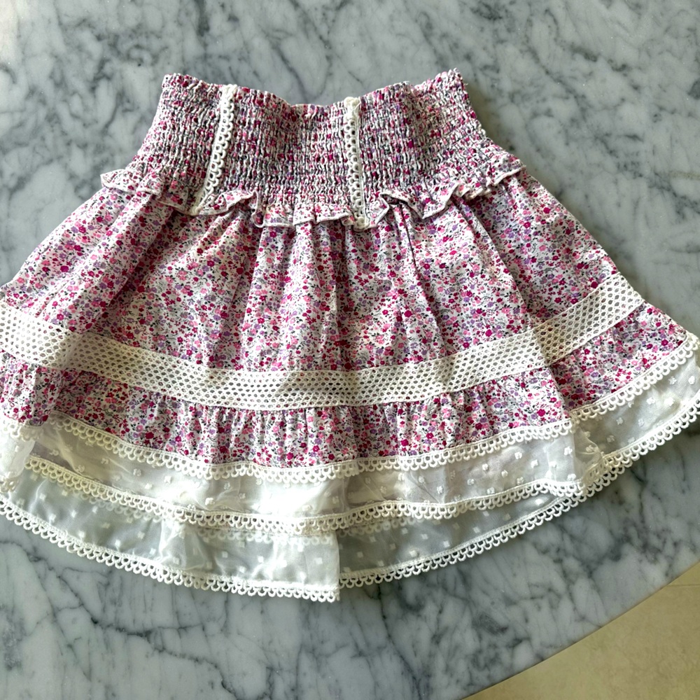 Katie J New York Girls Skirt size L. (10-12)